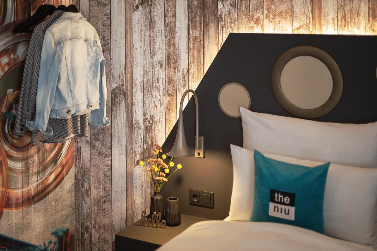 - The Niu, Brass Olympiapark By Ihg Hotel Monaco di Baviera